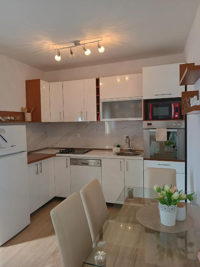 Apartman Anamaria Klis Esterno foto