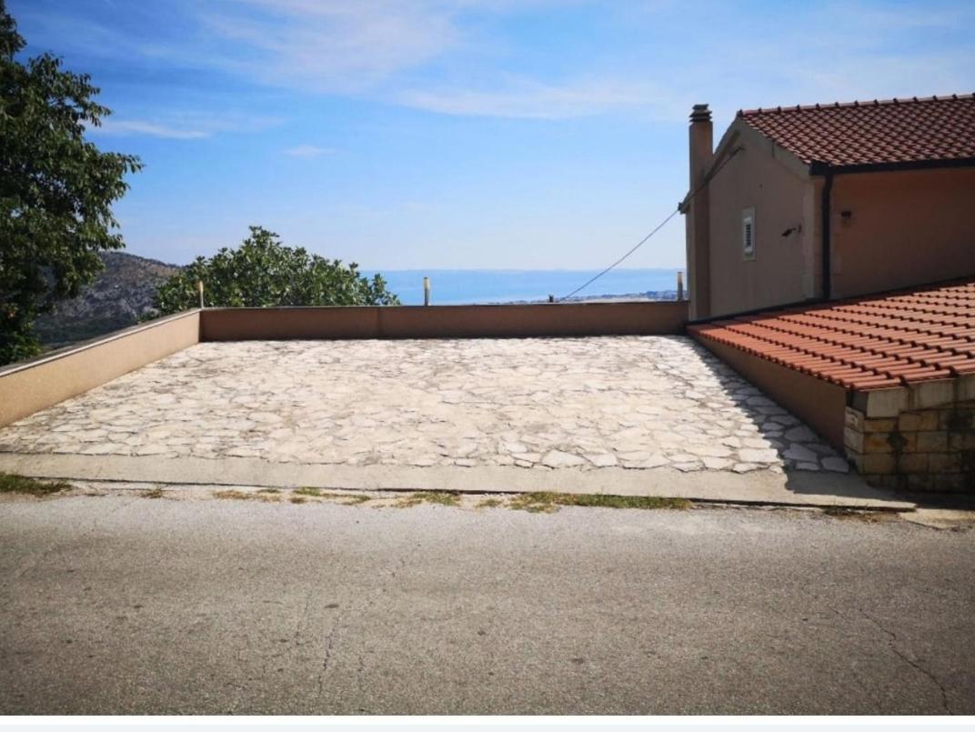 Apartman Anamaria Klis Esterno foto